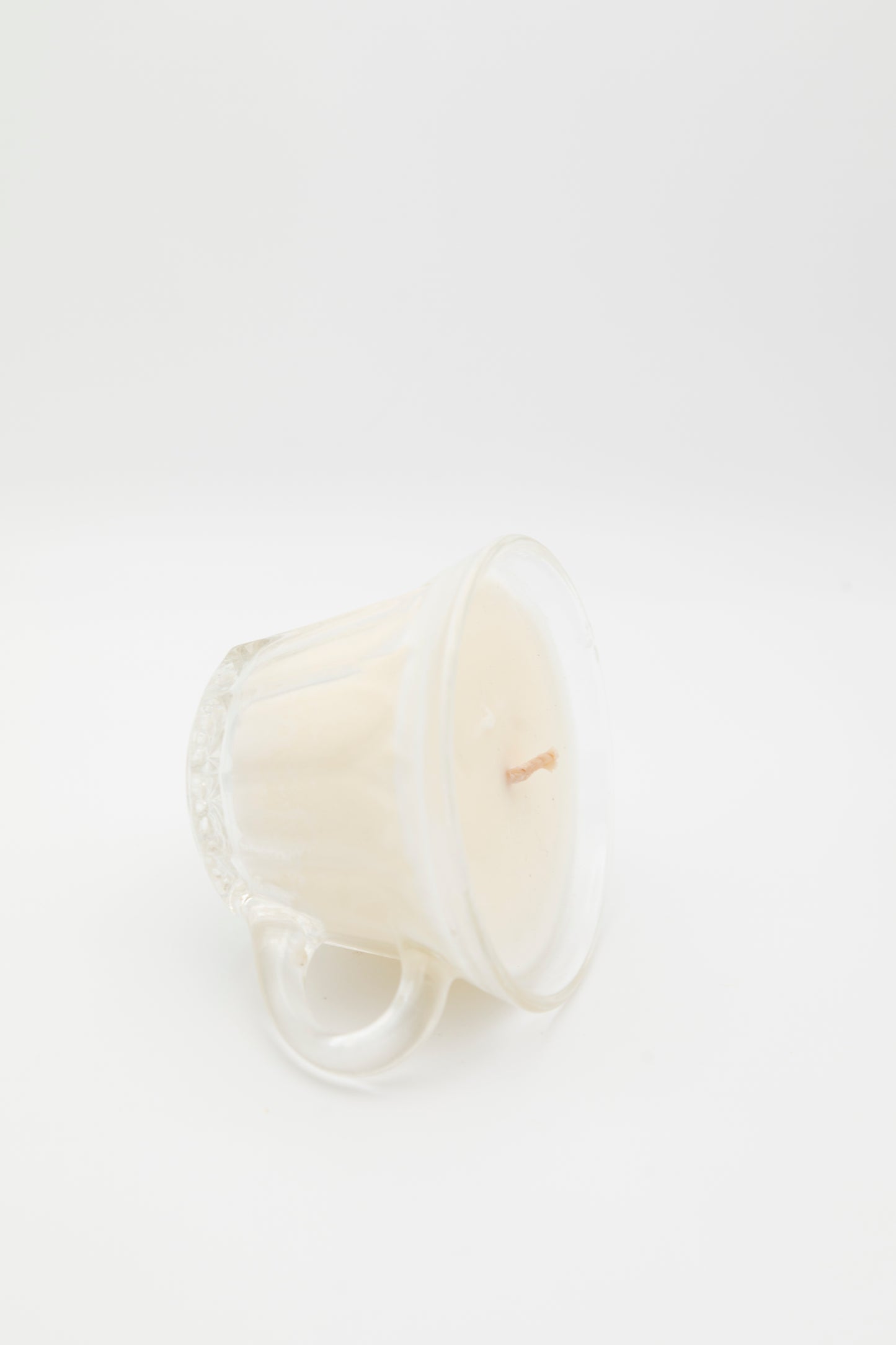 vertical line designed teacup